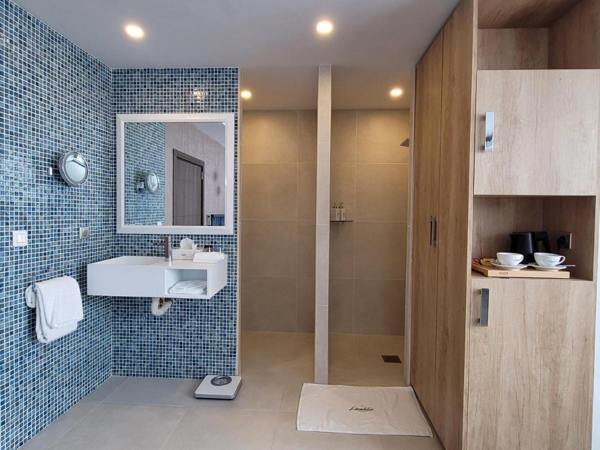 Appartements Lamblin Abidjan Esterno foto